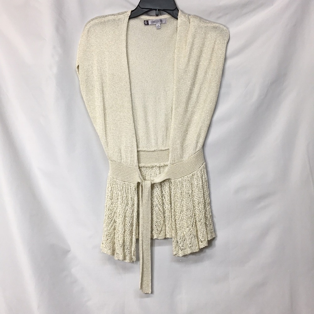 Jennifer Lopez Women’s Cream and Gold Sleeveless Shawl Size XS Like-NEW